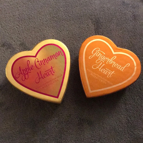 Makeup Revolution Other - Baked Highlighters!! ❇️